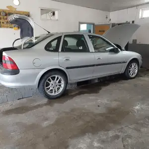 Opel Vectra B, 1998