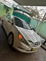 Hyundai Sonata, 2010-2