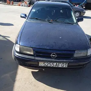 Opel Astra J, 1996