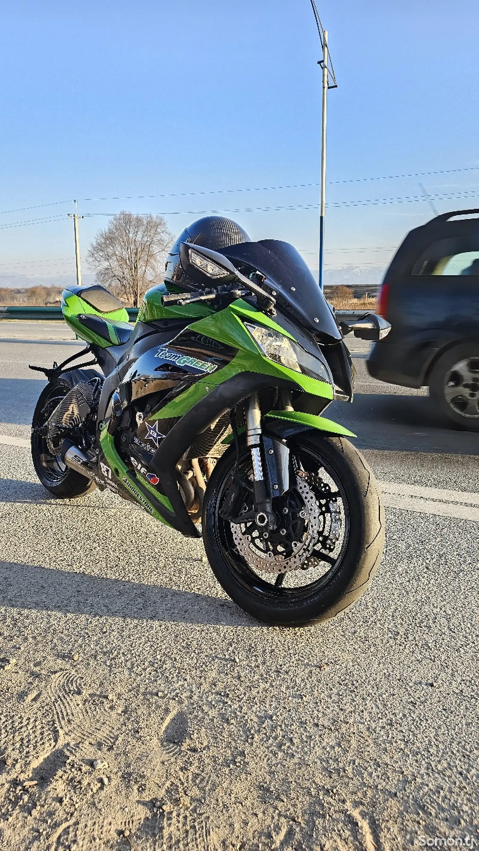 Мотоцикл Kawasaki ZX 6R-1