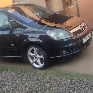 Opel Zafira, 2006