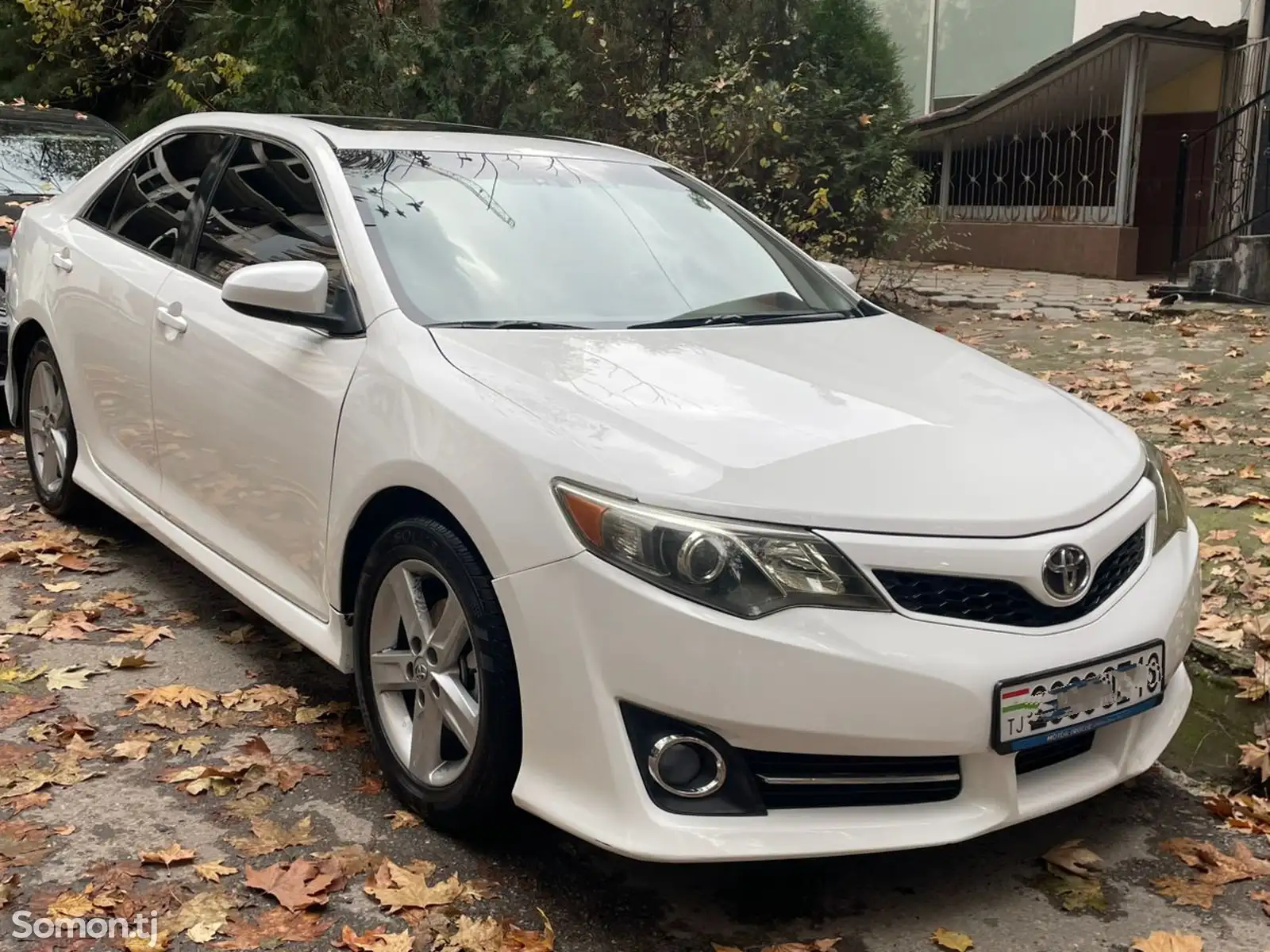 Toyota Camry, 2013-1