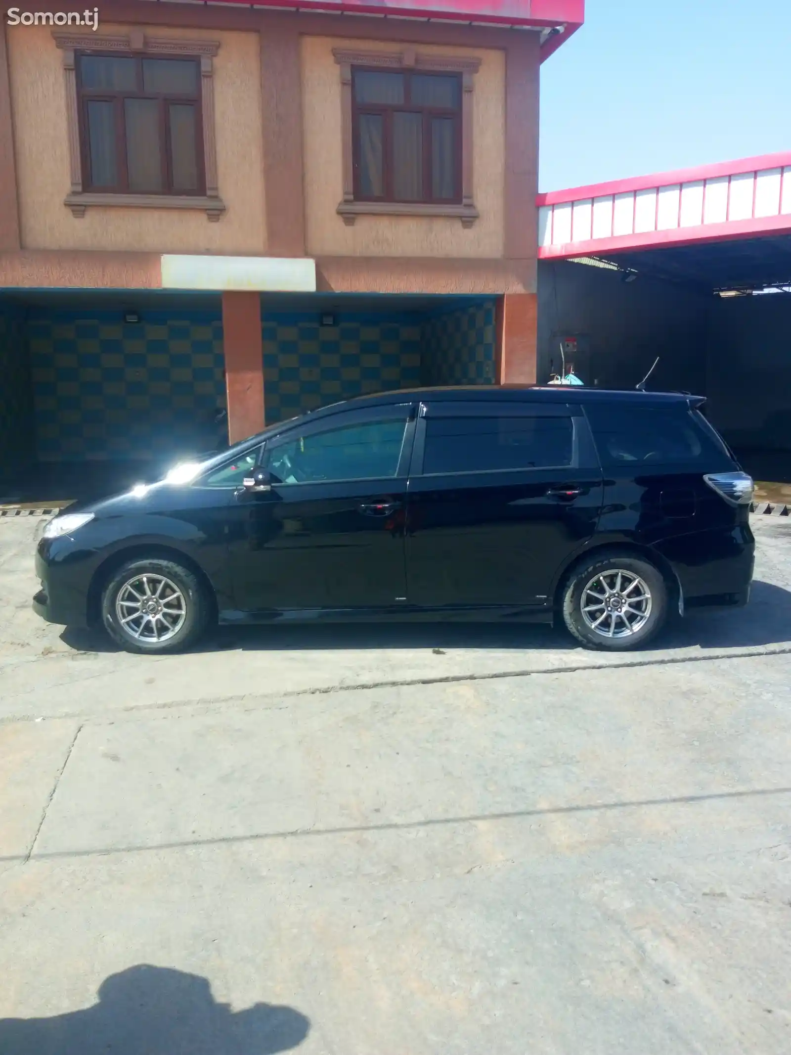 Toyota Wish, 2014-4