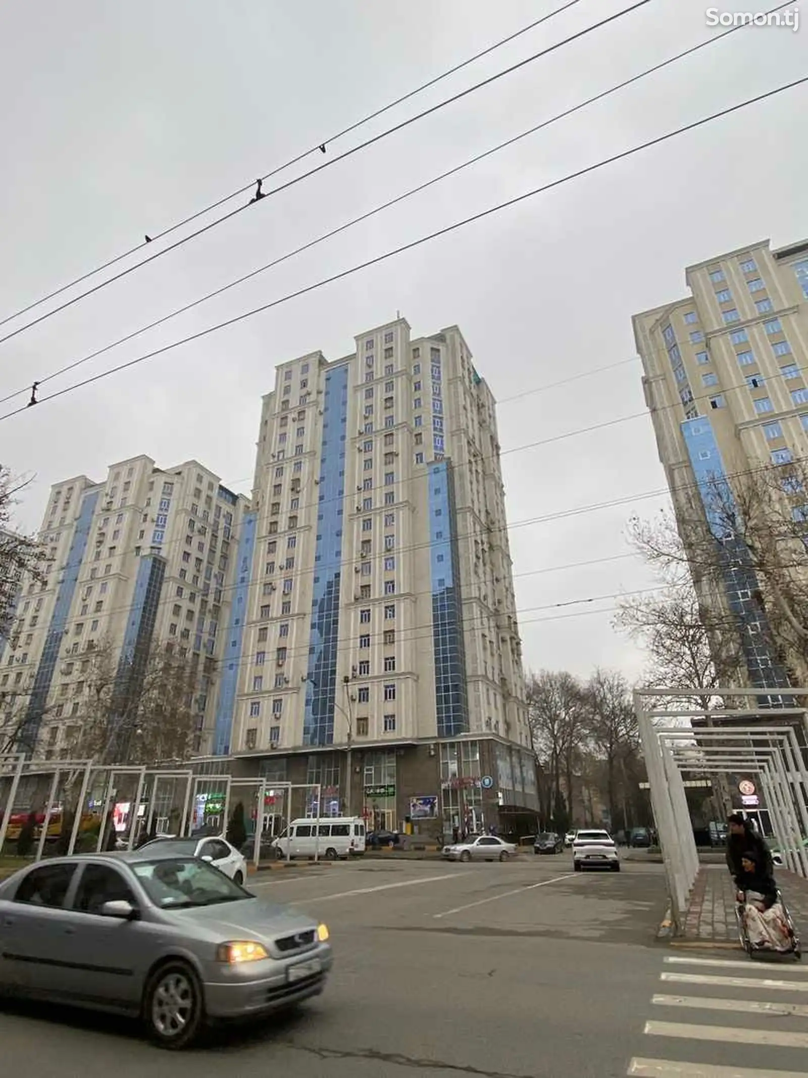 3-комн. квартира, 20 этаж, 65м², Молодежный-1