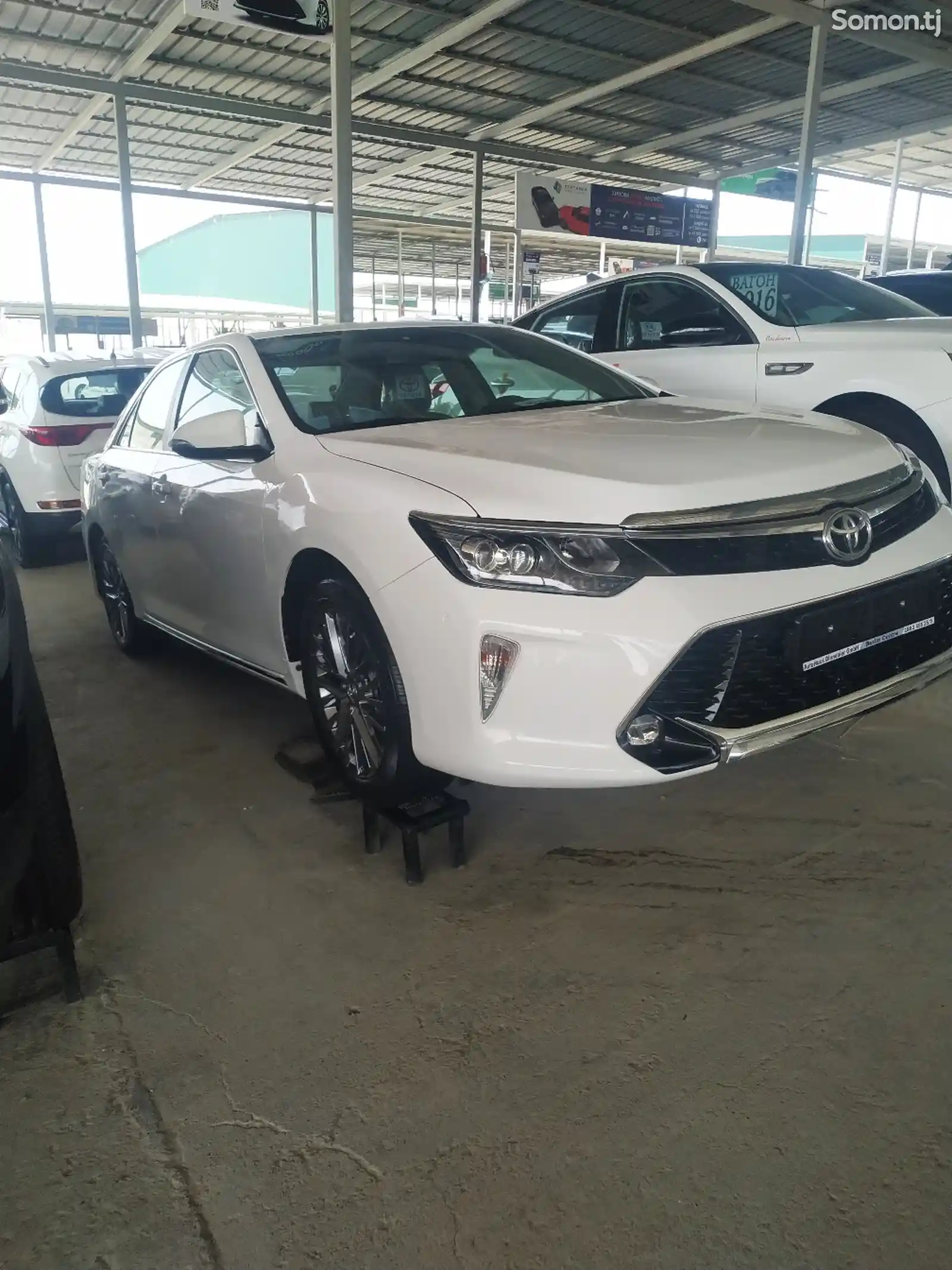 Toyota Camry, 2012-4