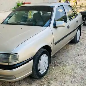 Opel Vectra A, 1993