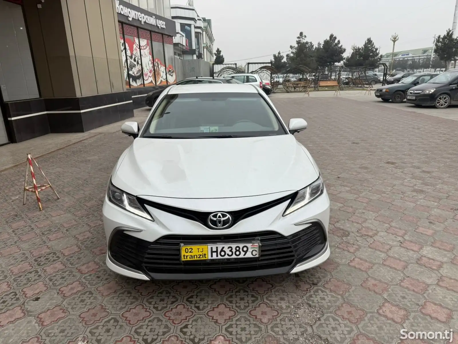 Toyota Camry, 2023-1