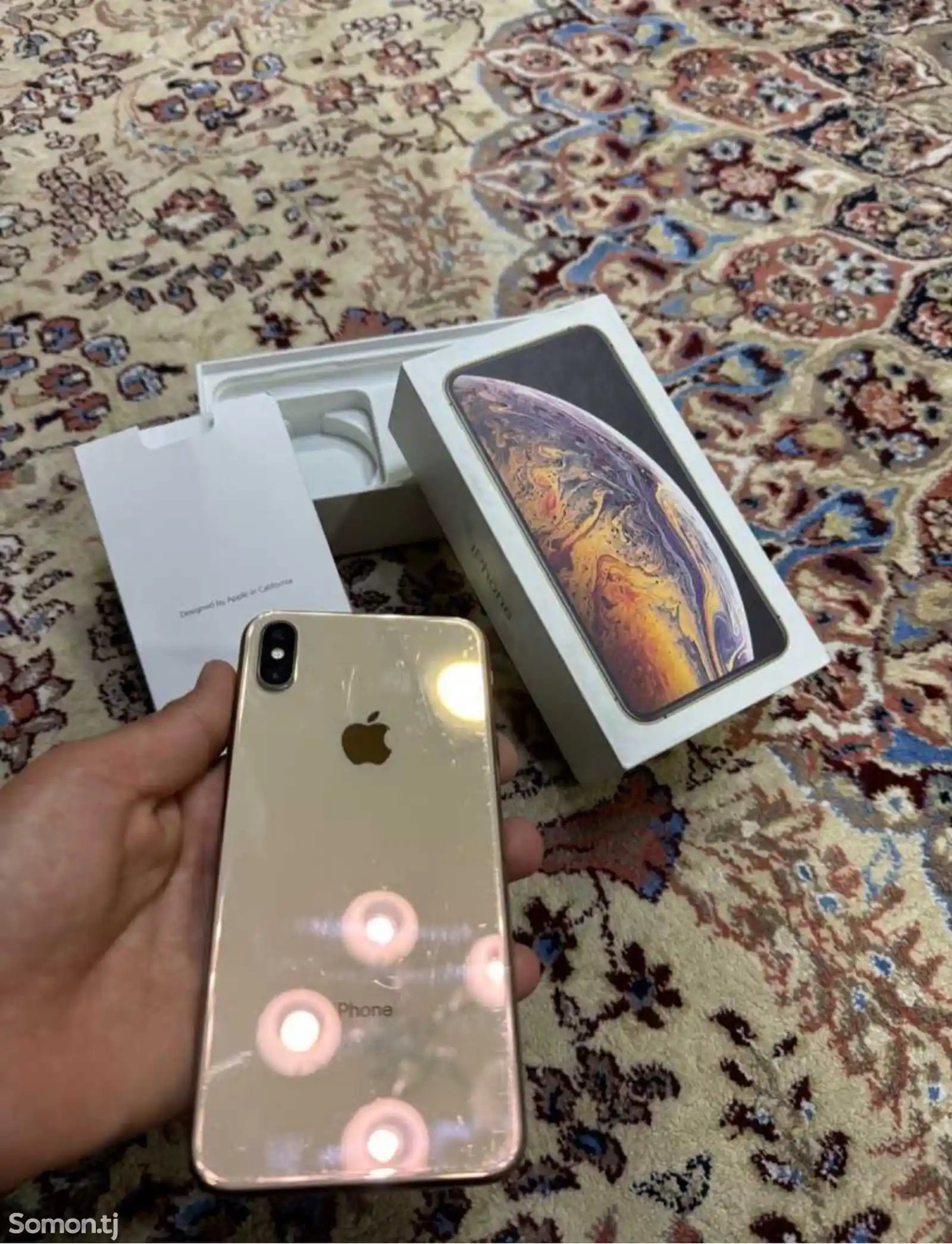 Apple iPhone Xs Max, 64 gb, Gold-1