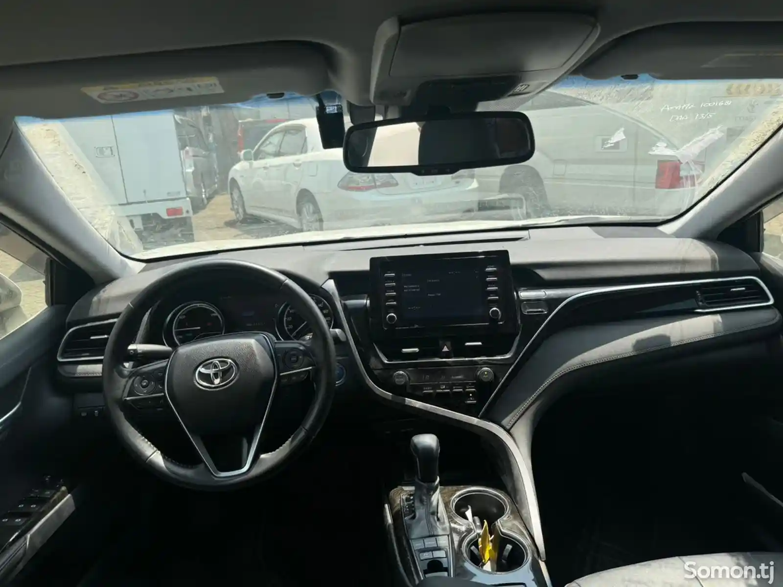 Toyota Camry, 2018-9