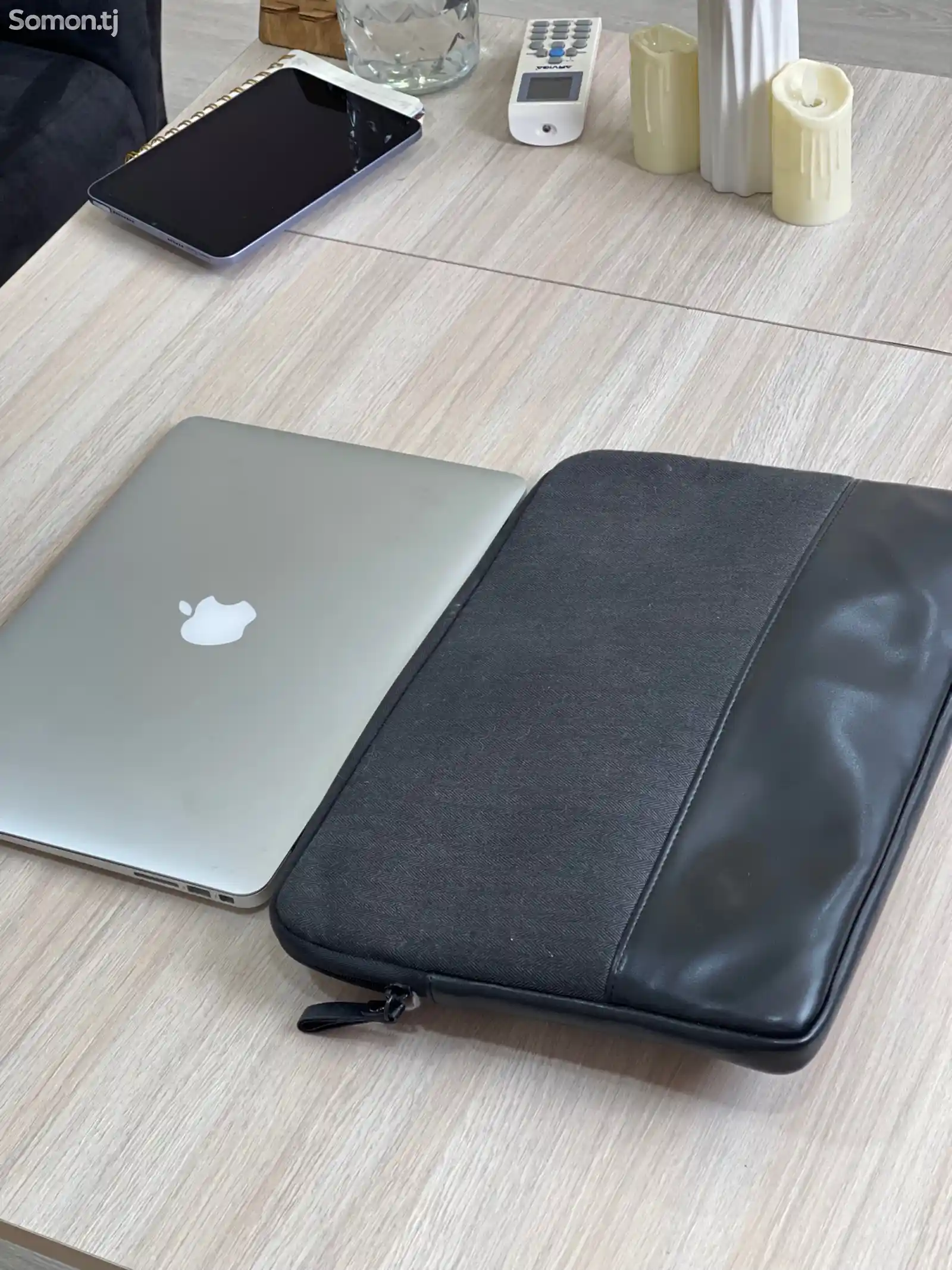 Ноутбук Apple MacBook Air 13 2017 + чехол и сумка-6