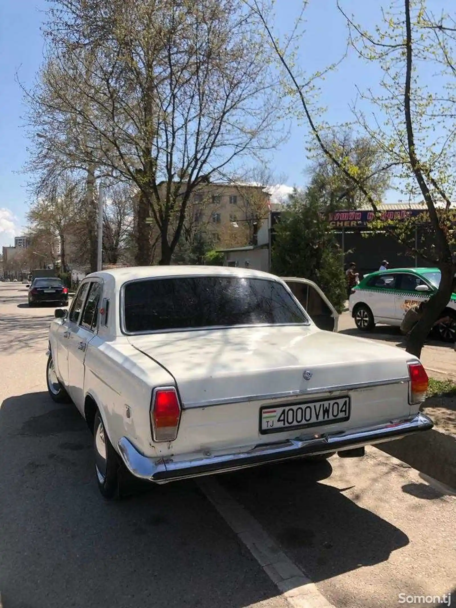 ГАЗ 2401, 1983-8