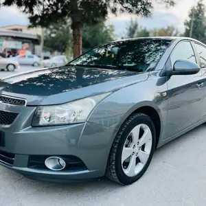 Chevrolet Cruze, 2010