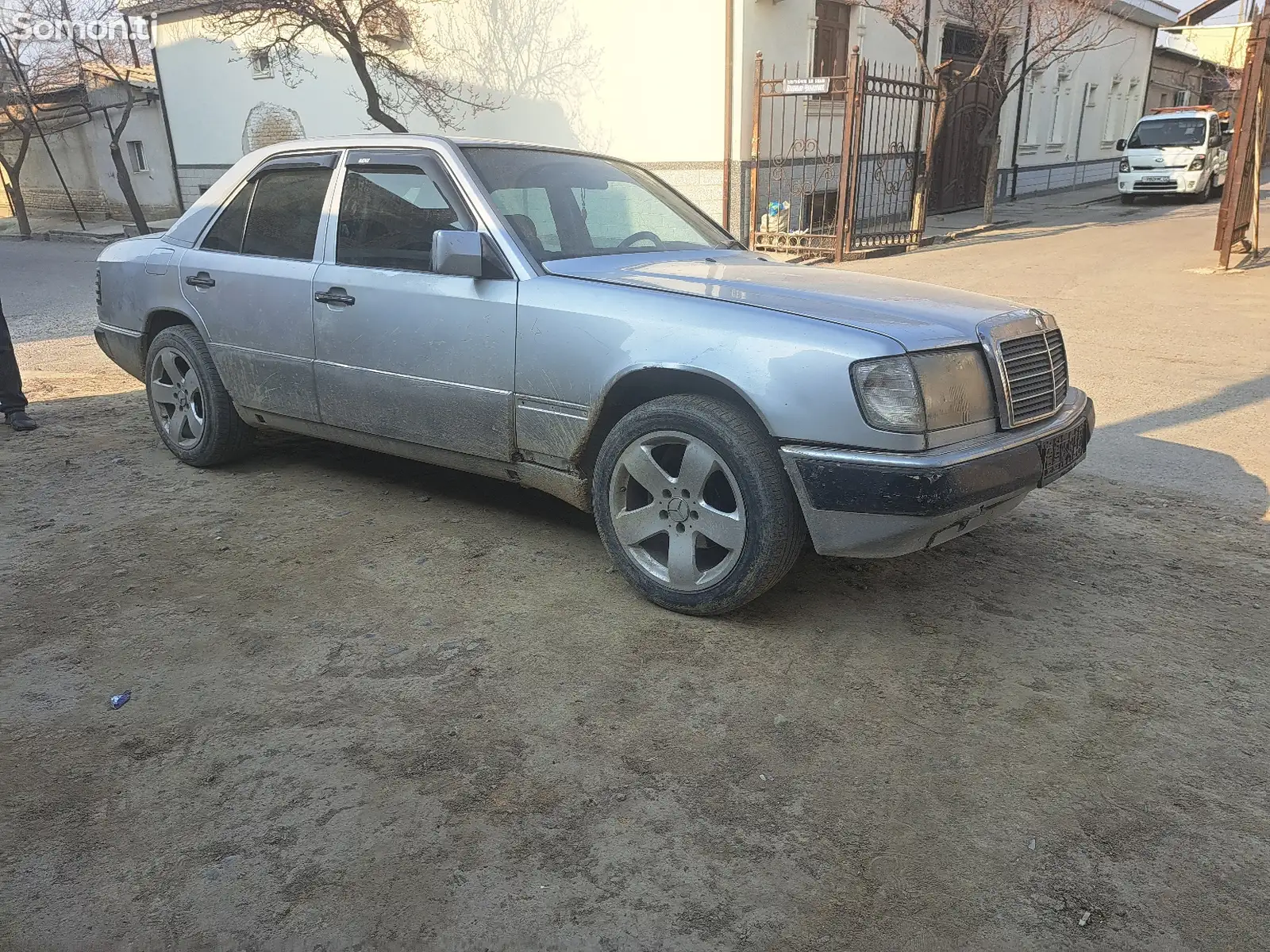 Mercedes-Benz W124, 1992-1