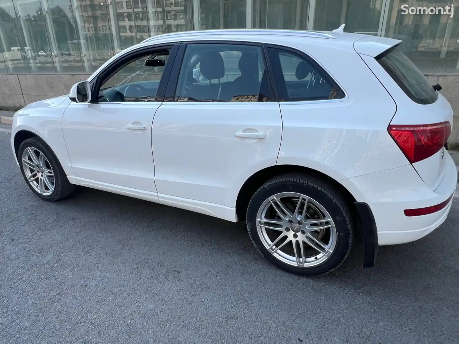 Audi Q5, 2010-5