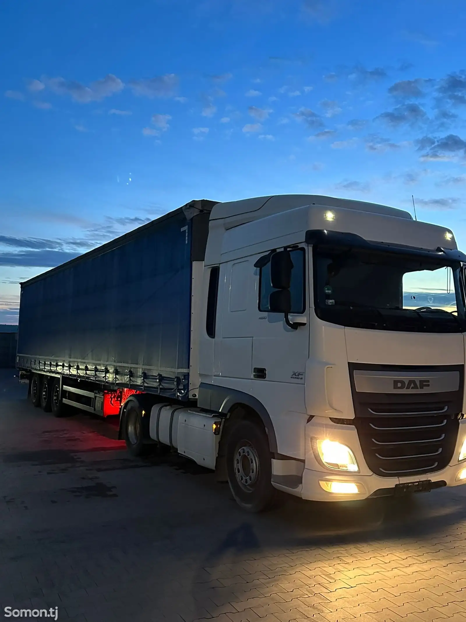 Бортовой автомобиль Daf XF106.460 intarder-4