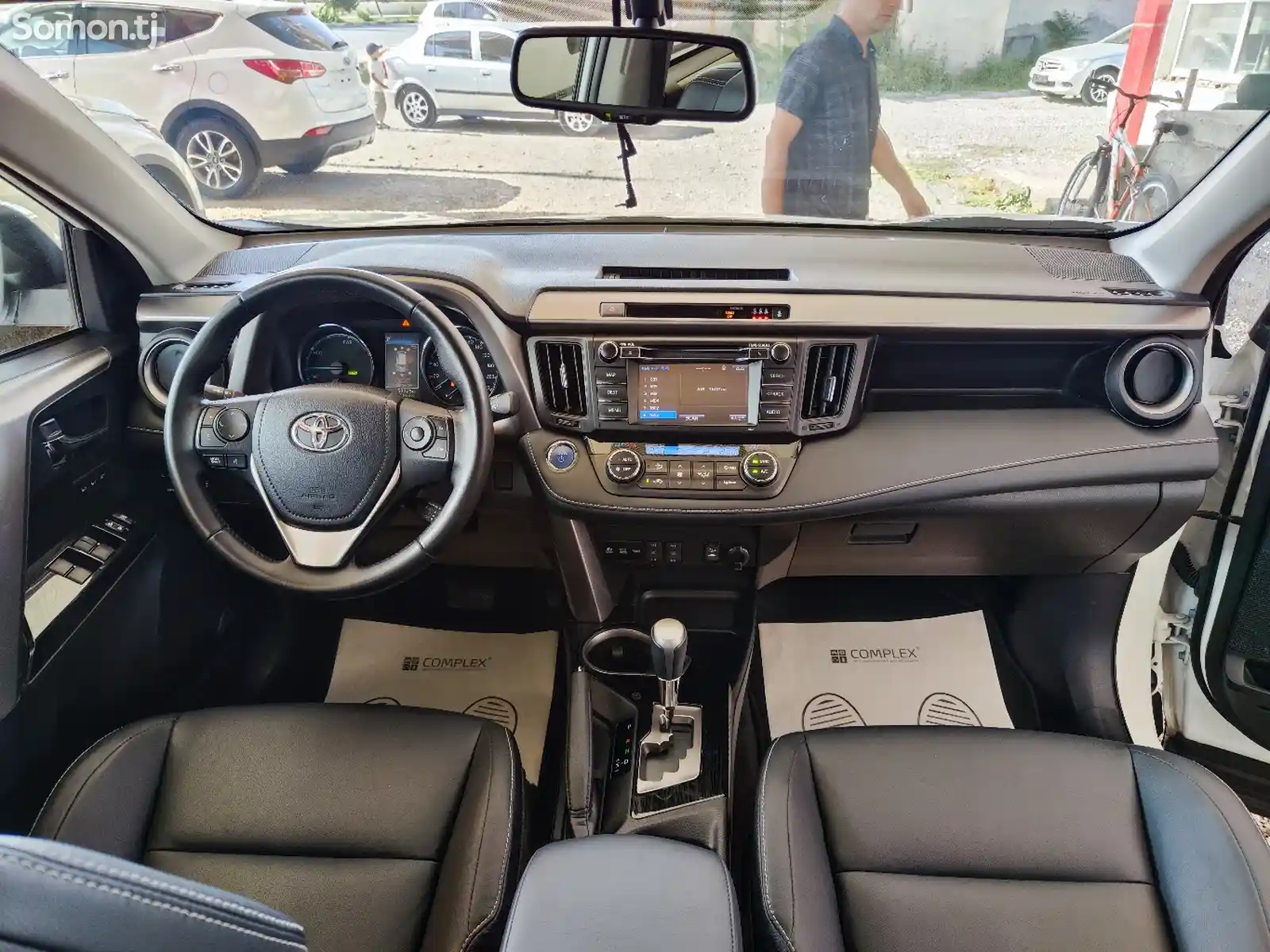 Toyota RAV 4, 2017-10