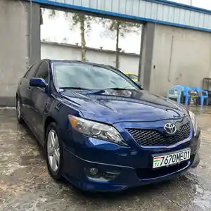 Toyota Camry, 2011