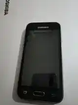 Samsung Galaxy J1 mini-2