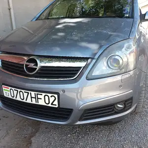 Opel Zafira, 2006