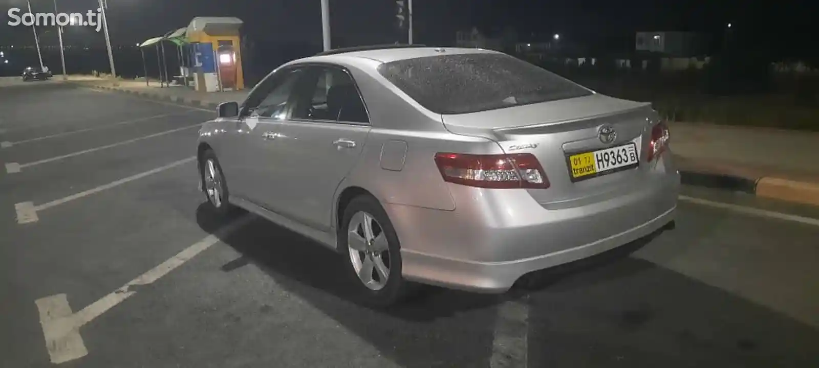 Toyota Camry, 2010-8