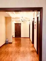 6-комн. квартира, 10 этаж, 250 м², Шохмансур-4