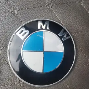 Логотип BMW