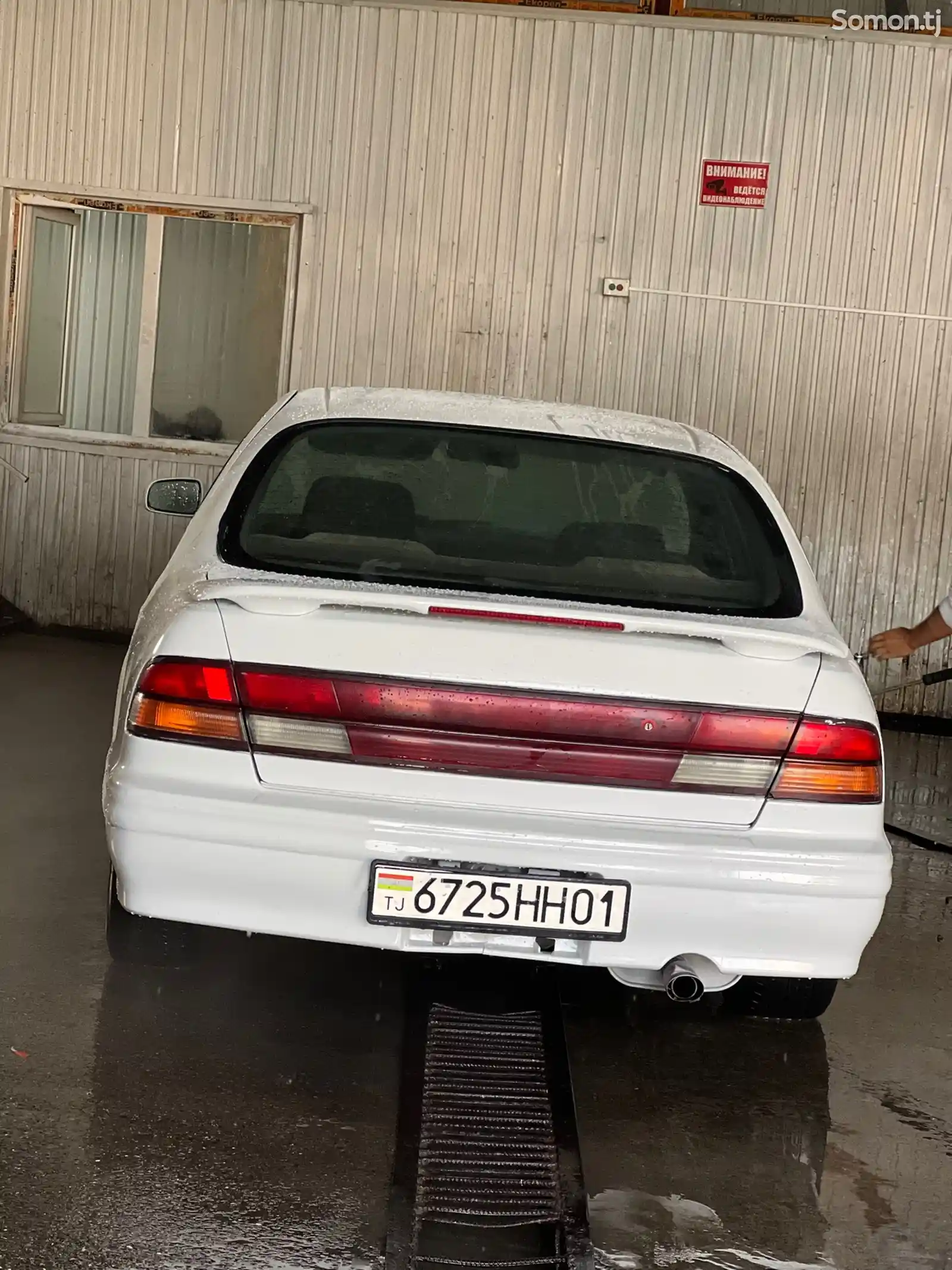 Nissan Cefiro, 1995-4