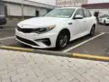 Kia Optima, 2018-3