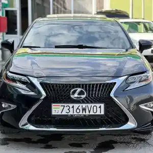 Lexus ES series, 2018