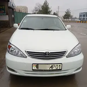 Toyota Camry, 2003