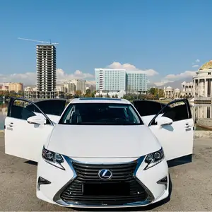 Lexus ES series, 2015