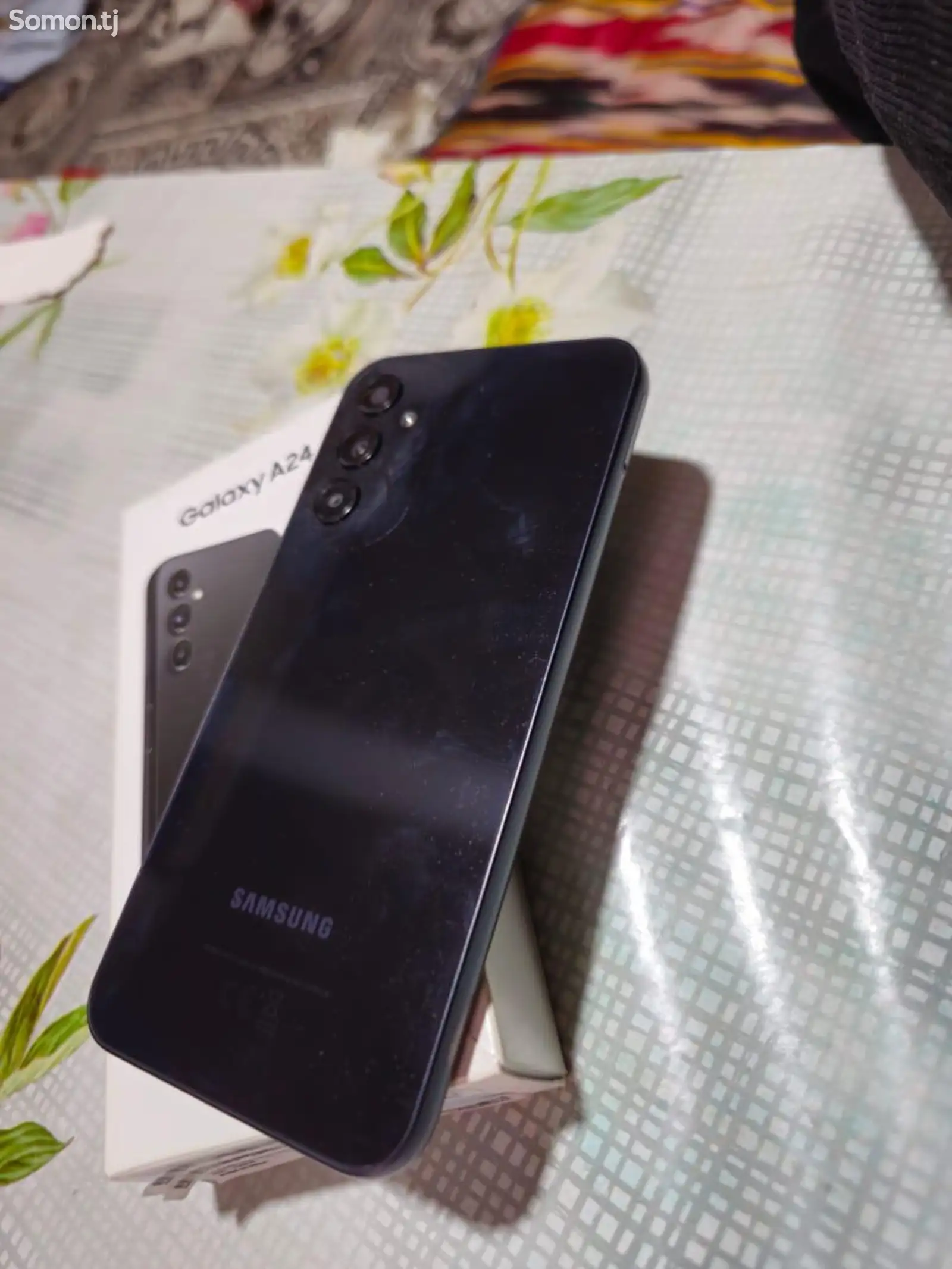 Samsung Galaxy A24-1