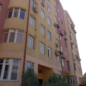 2-комн. квартира, 8 этаж, 68м², 28мкр