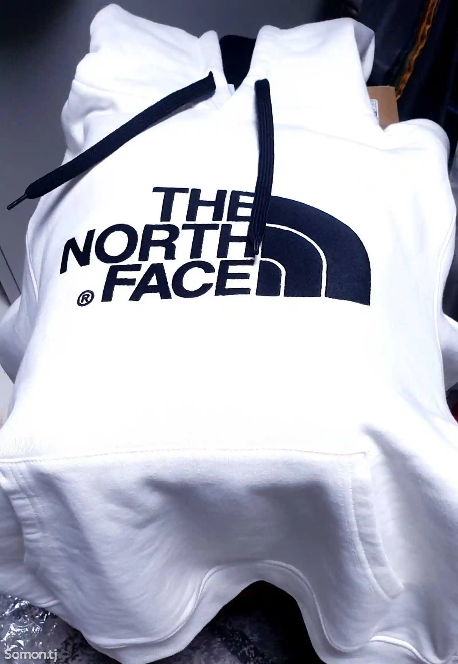 Мужское худи с капюшоном от бренда The North Face-1