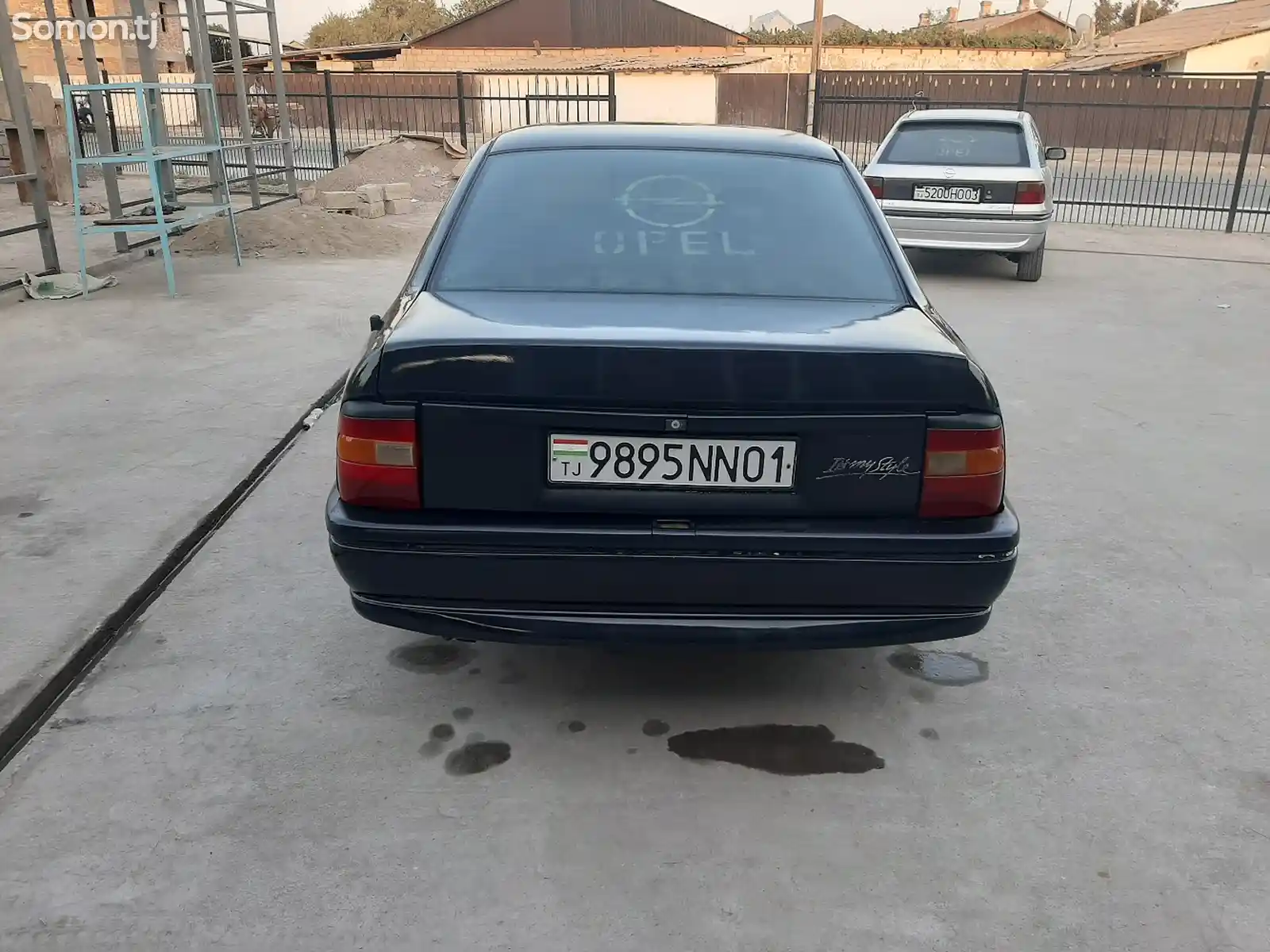 Opel Vectra A, 1993-2