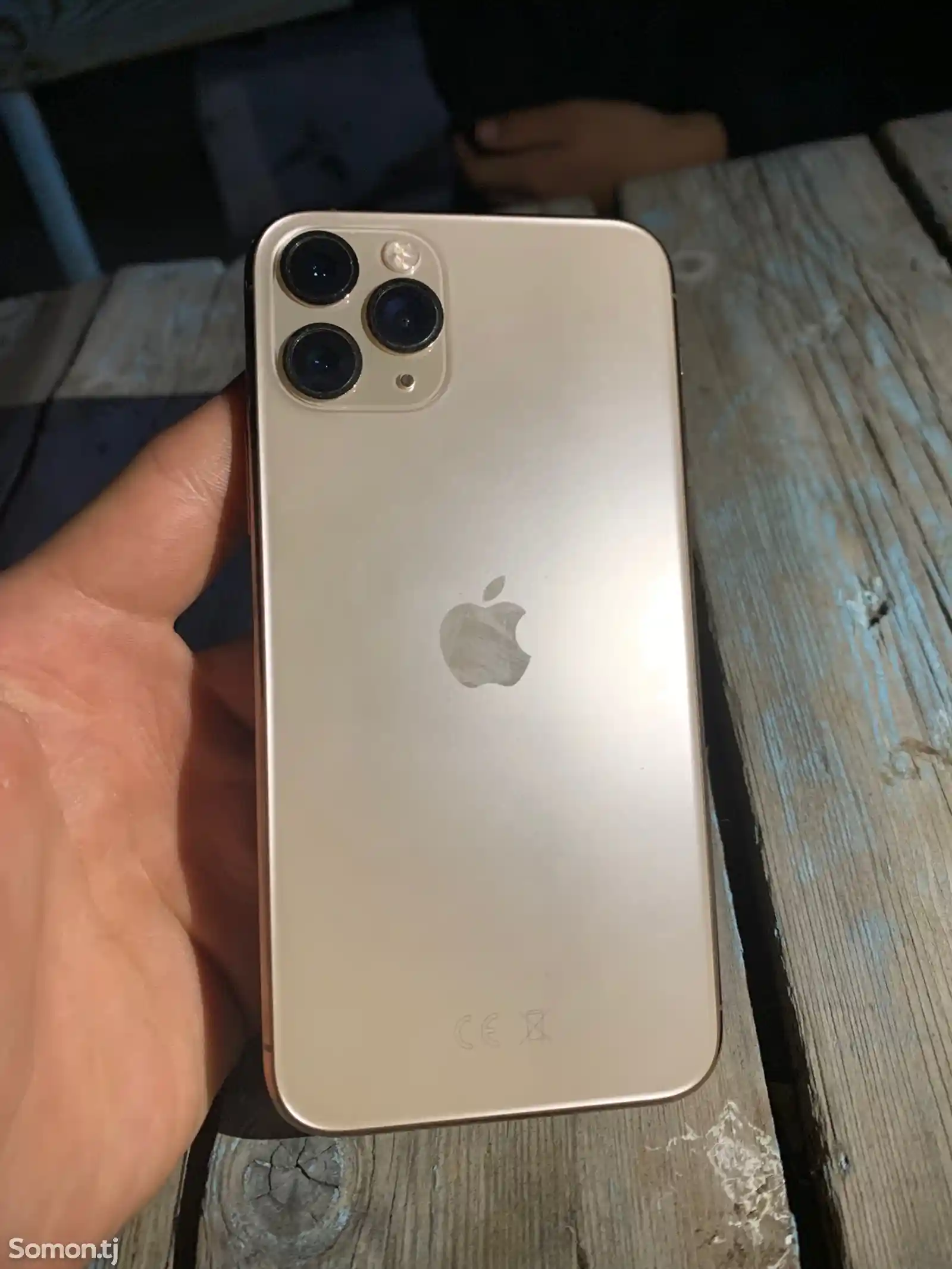 Apple iPhone 11 Pro, 64 gb, Gold-1