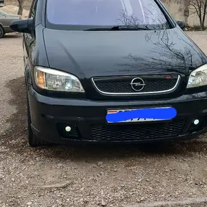 Opel Zafira, 2002