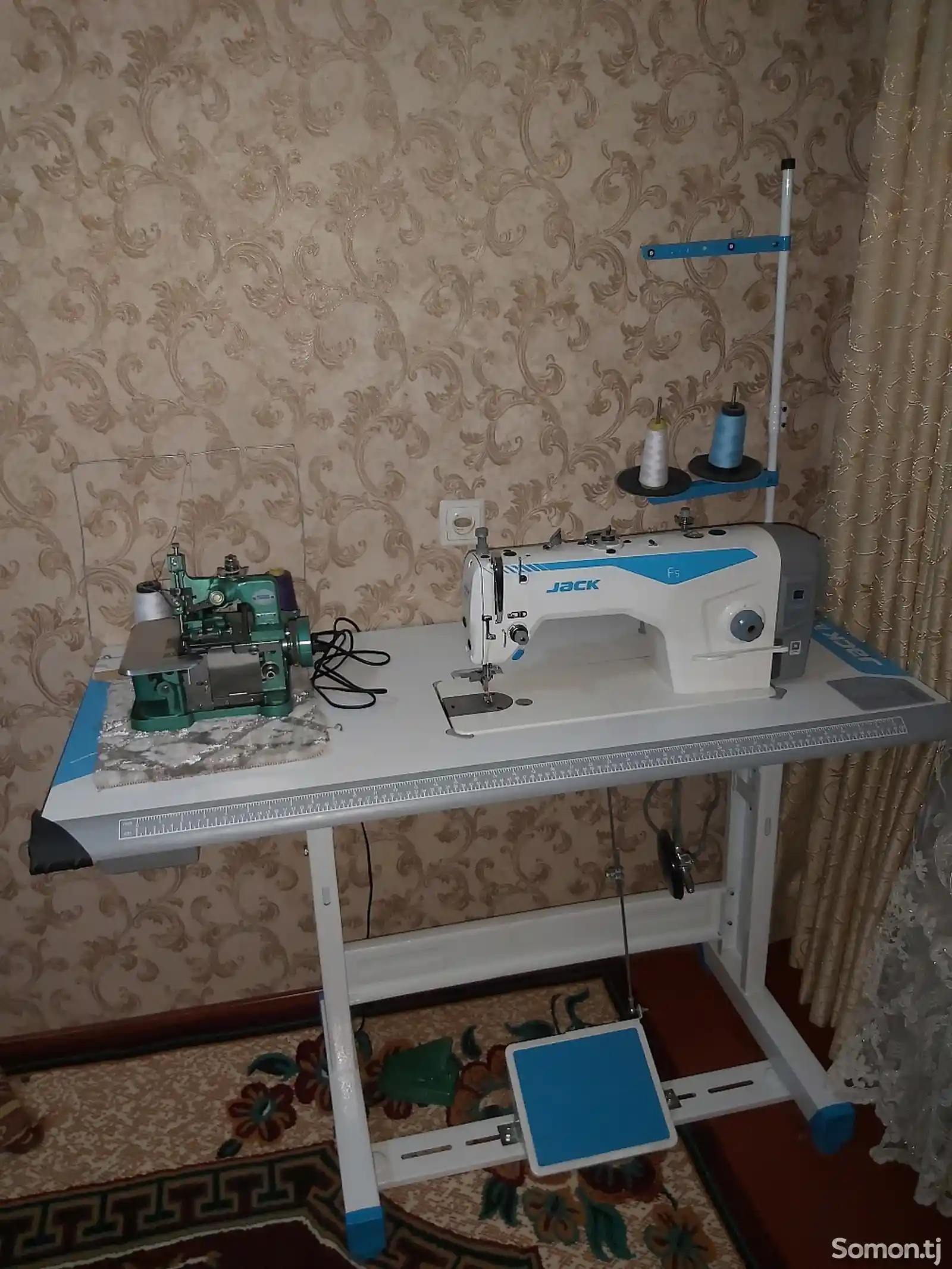 Швейная машина с оверлоком-3