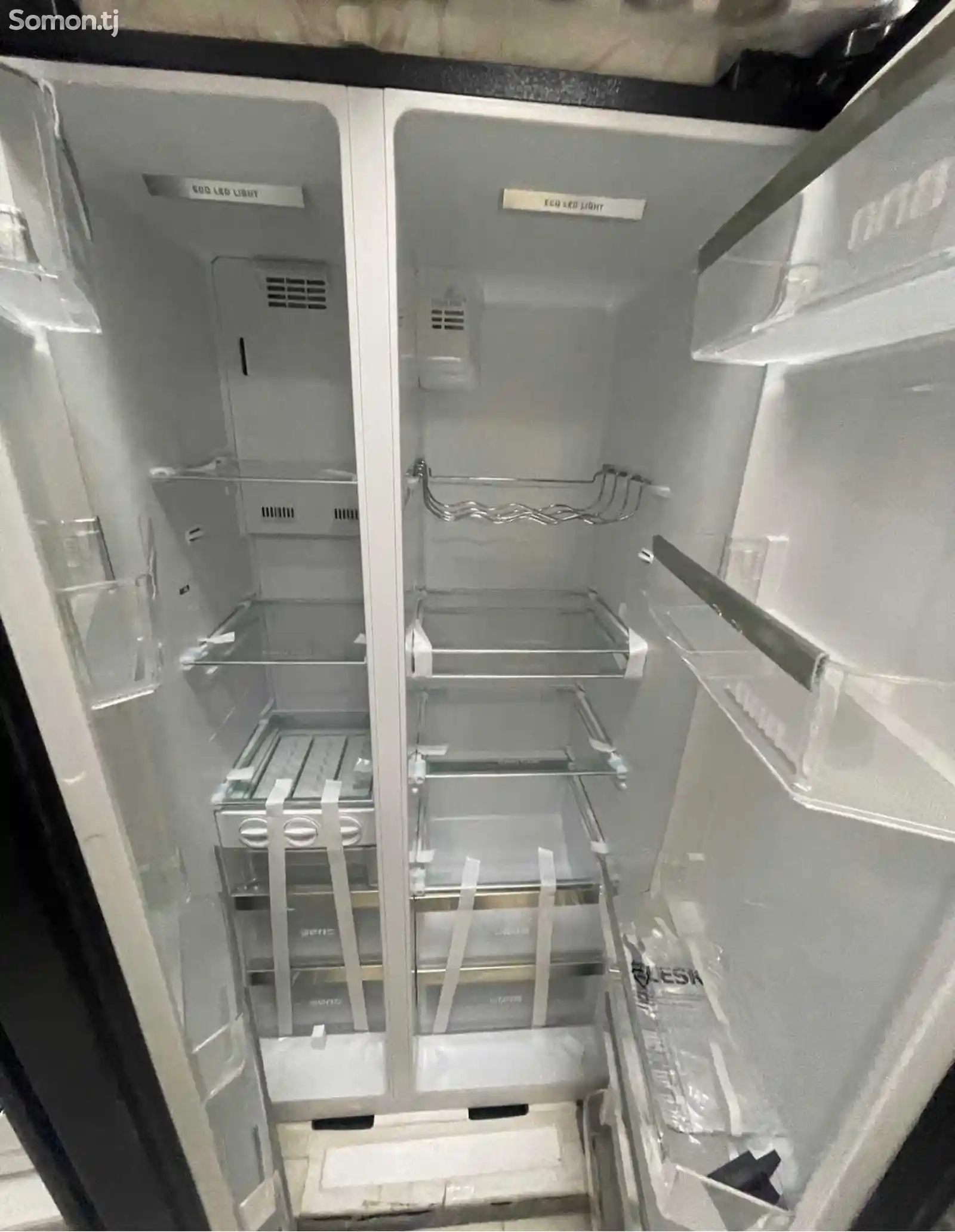Холодильник Blesk 698-6