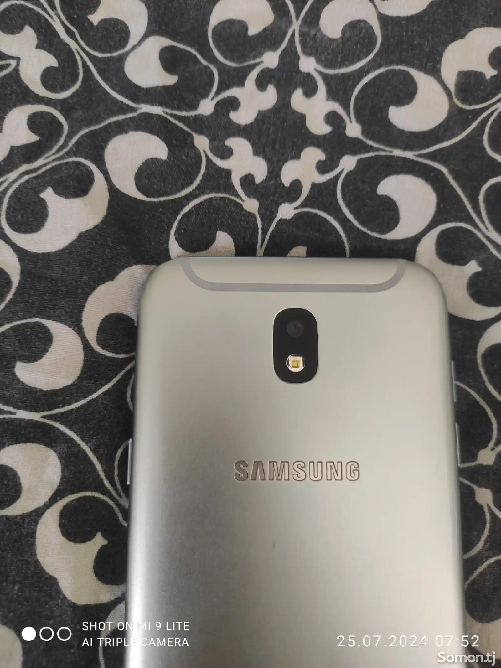 Samsung Galaxy J5 16гб-2