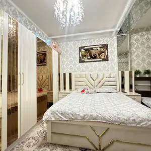 2-комн. квартира, 3 этаж, 49 м², бозори Фаровон