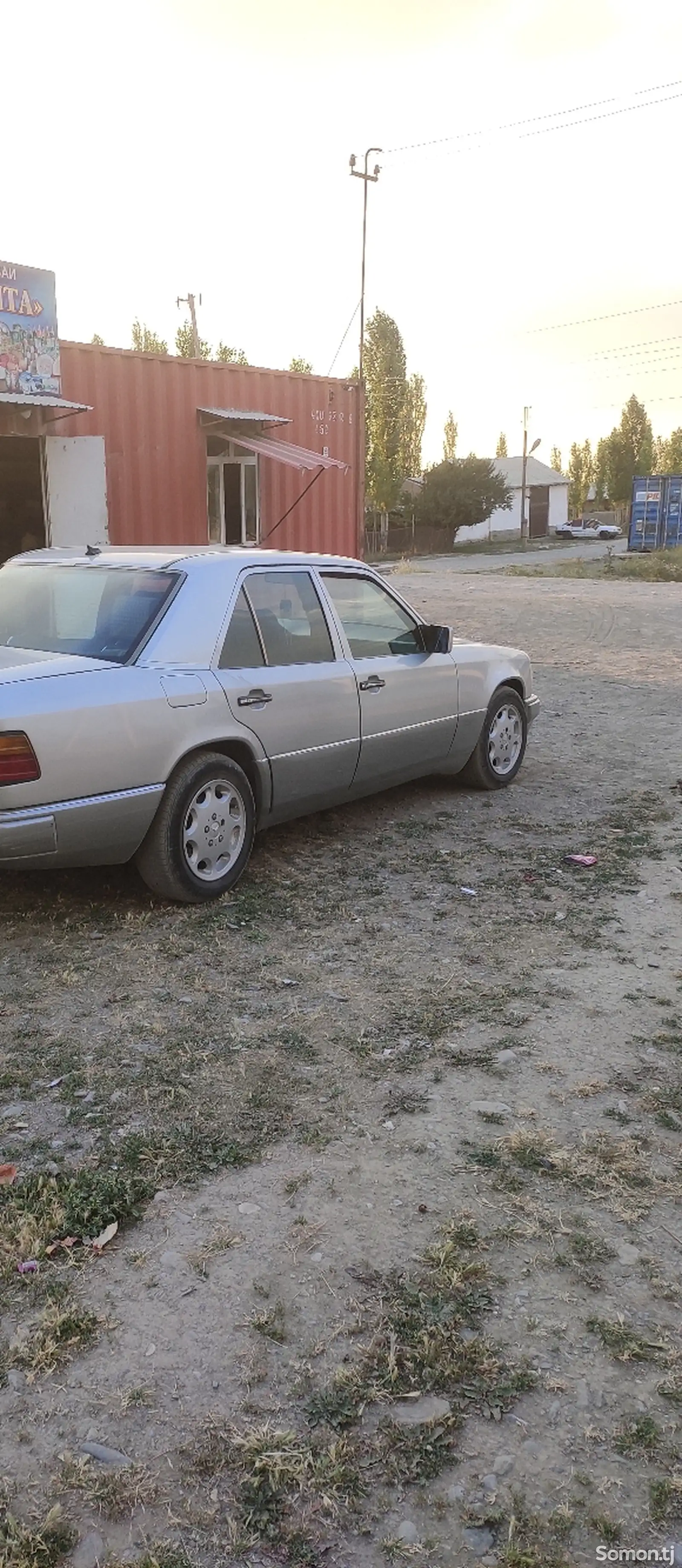 Mercedes-Benz W124, 1992-1