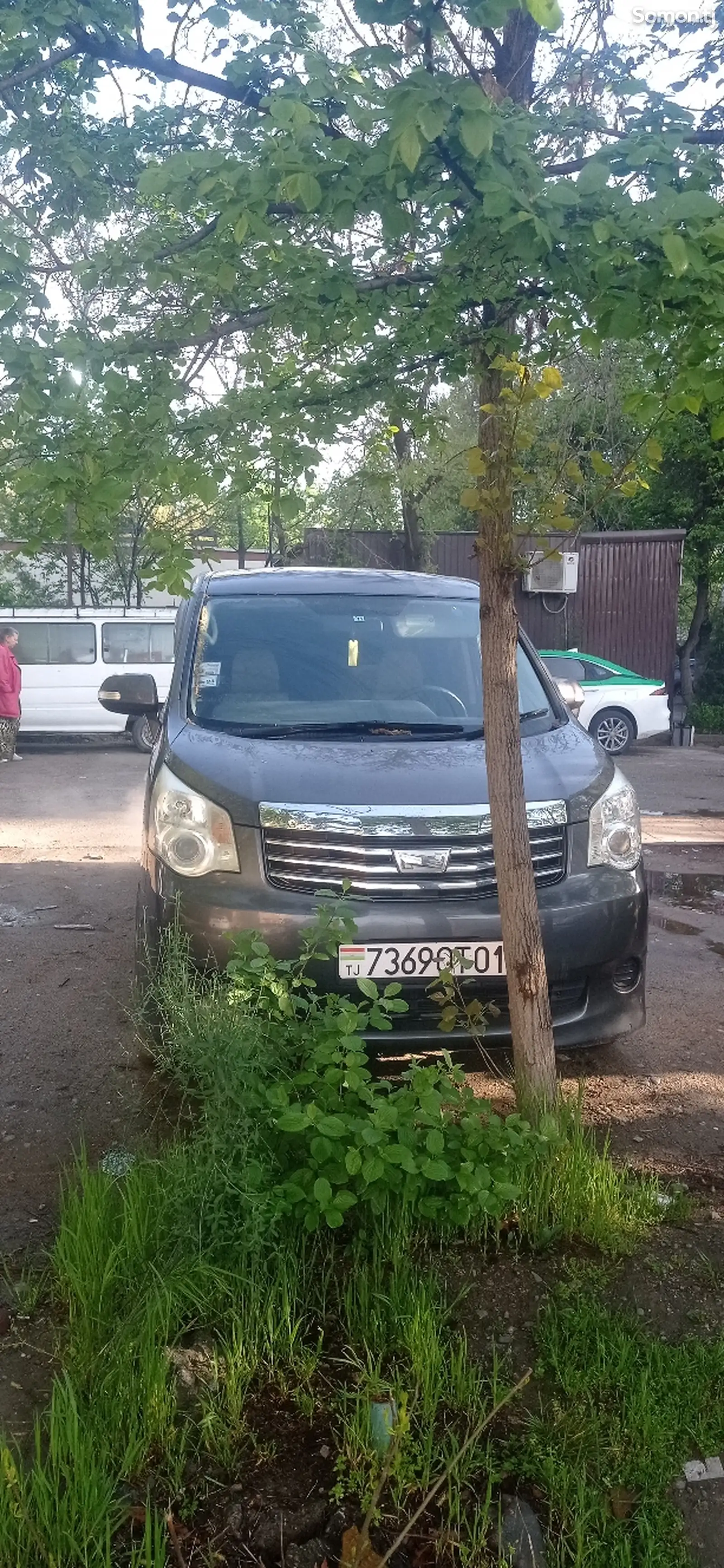 Toyota Noah, 2008