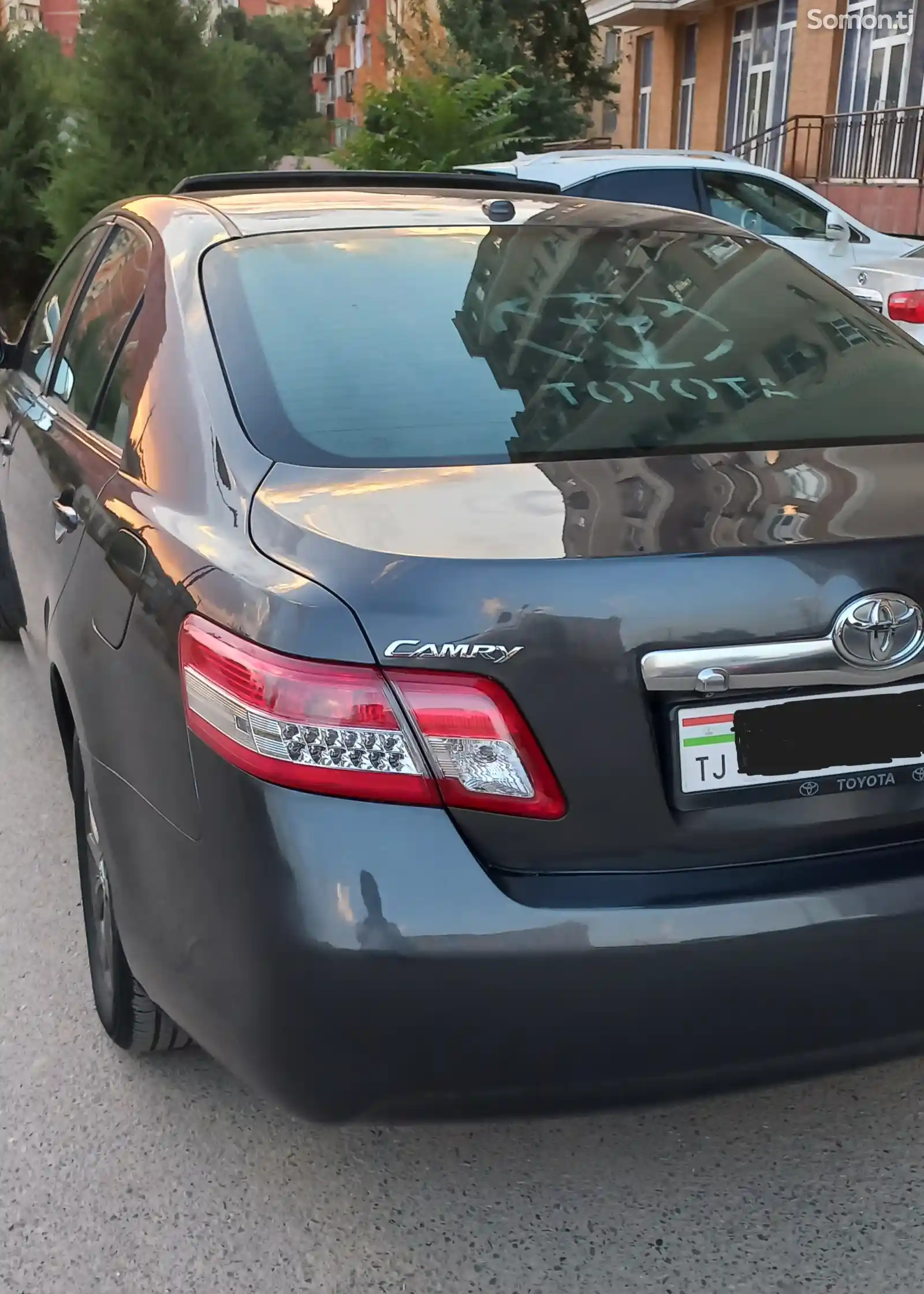 Toyota Camry, 2010-9