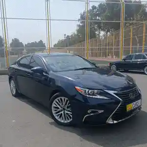 Lexus ES series, 2013