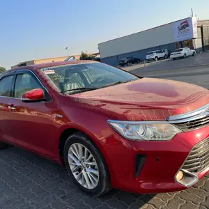 Toyota Camry, 2015