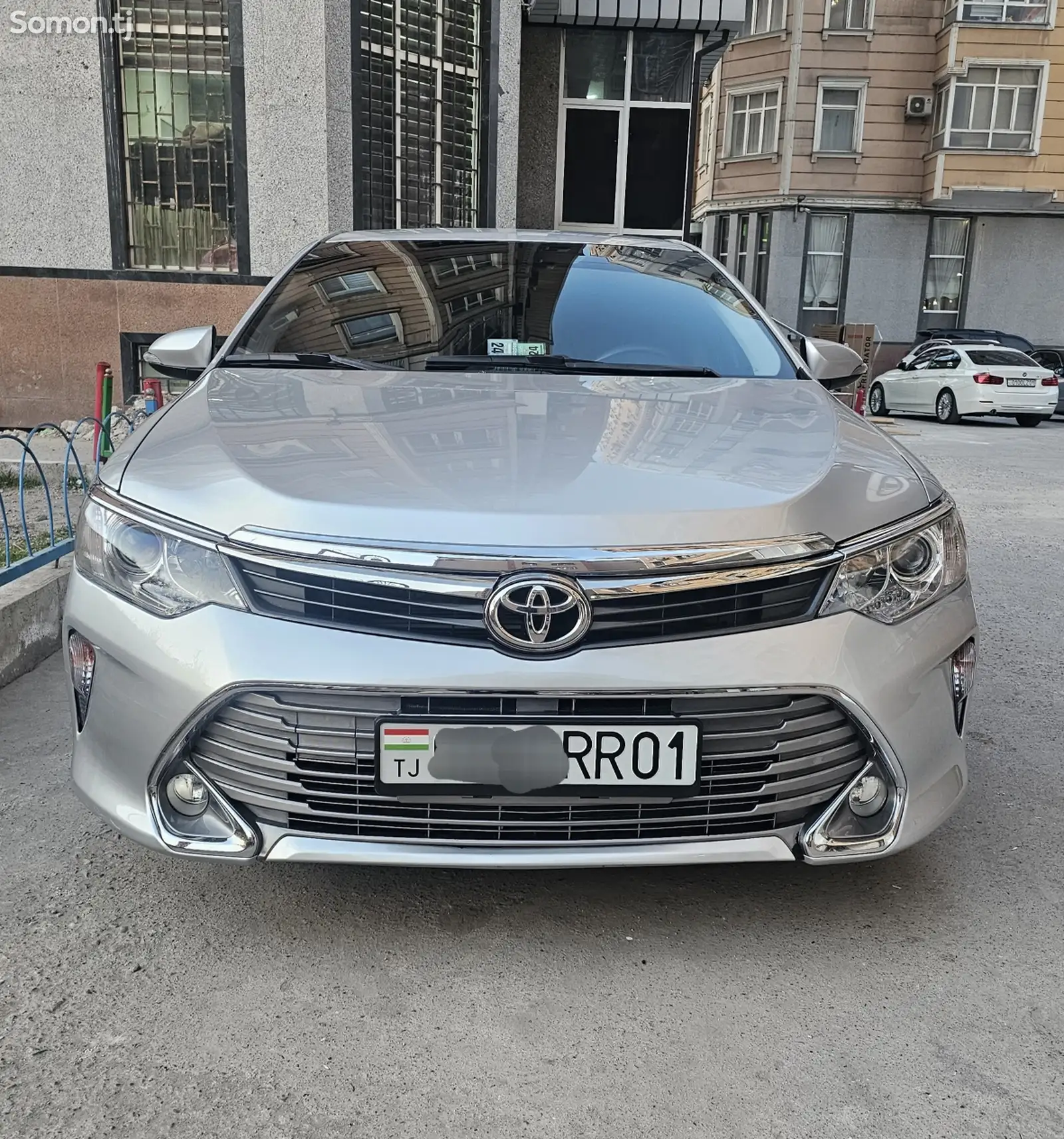 Toyota Camry, 2017-1