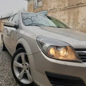 Opel Astra H, 2006