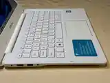 Ноутбук Ultrabook Samsung-3