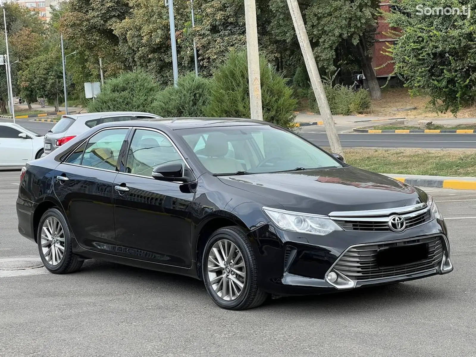 Toyota Camry, 2017-3